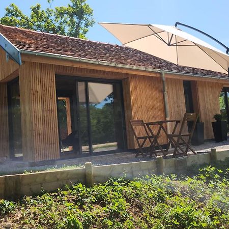 Lodge Du Chateau De Feschaux Villeneuve-sous-Pymont Exterior foto