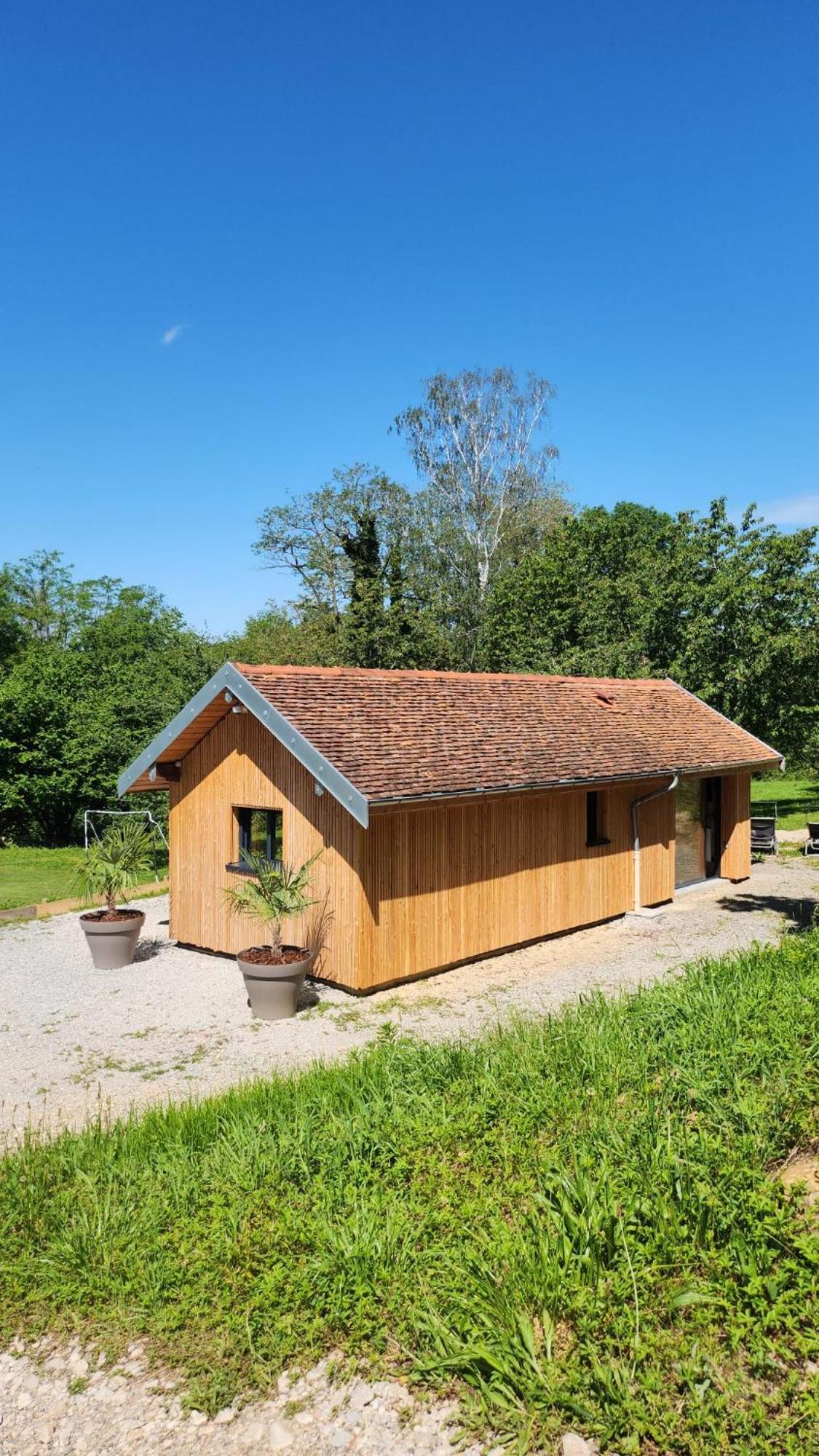Lodge Du Chateau De Feschaux Villeneuve-sous-Pymont Exterior foto