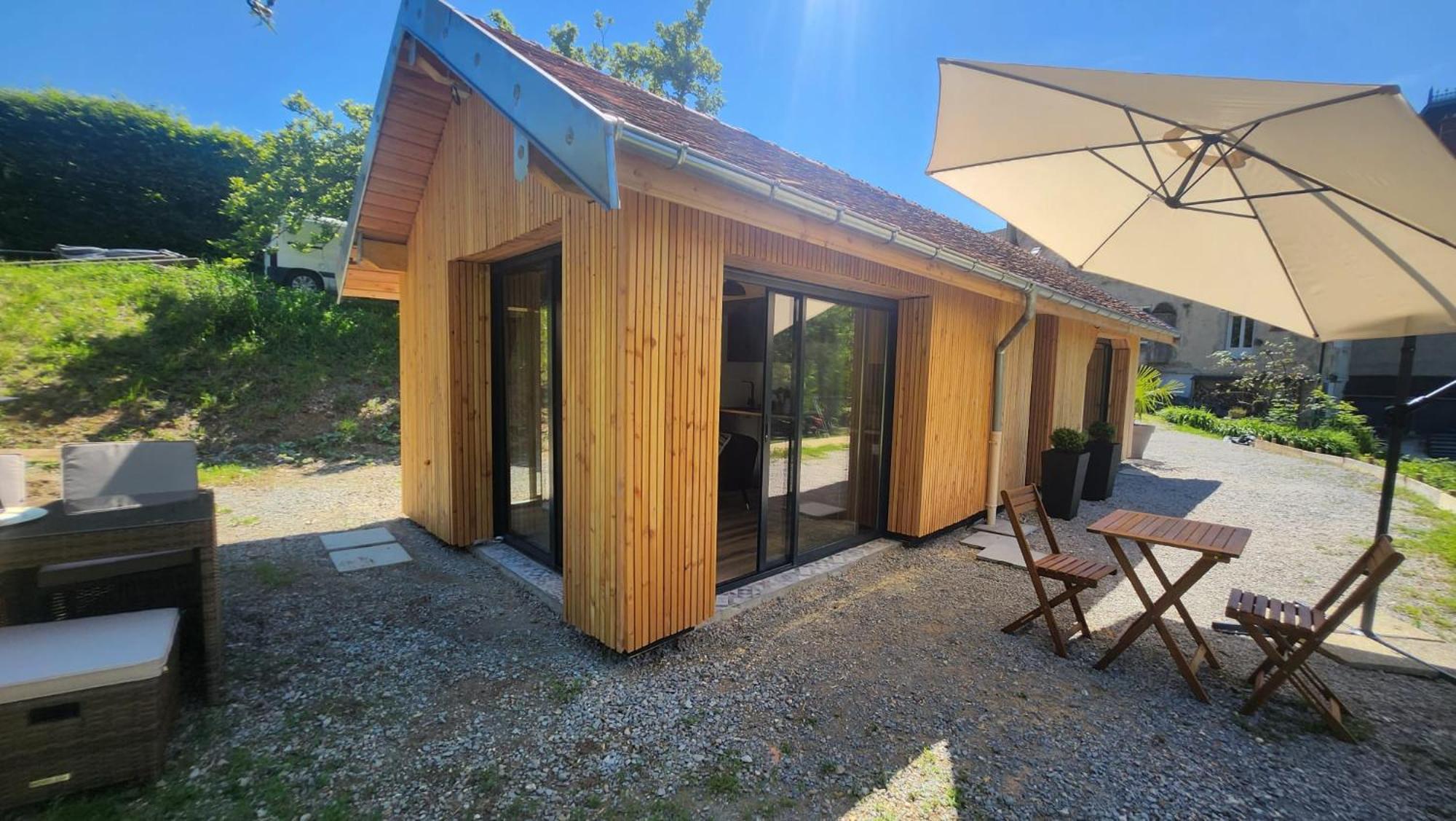Lodge Du Chateau De Feschaux Villeneuve-sous-Pymont Exterior foto